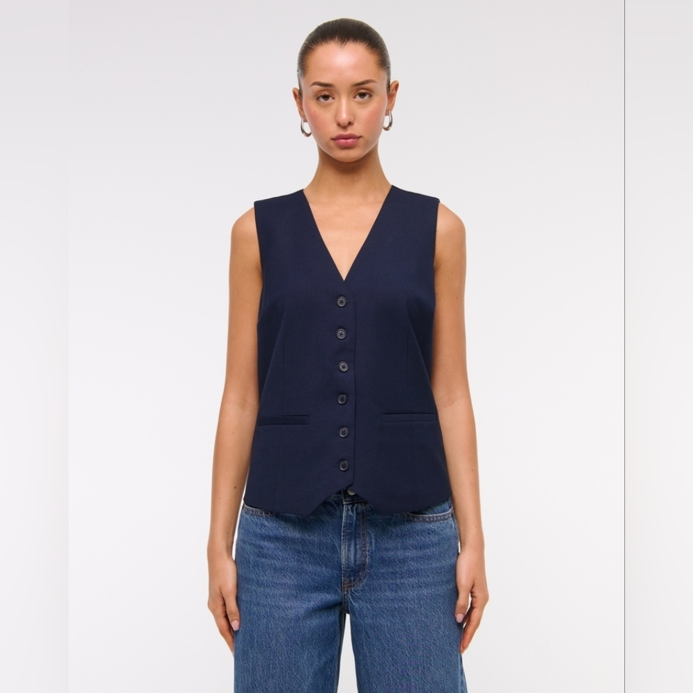 Abercrombie & Fitch Relaxed Tailored Vest